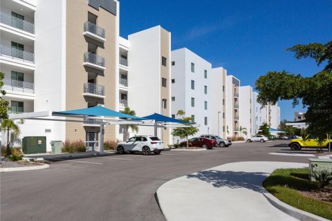 Condo in Sarasota, Florida, 1 bedroom  № 1725070 - photo 20