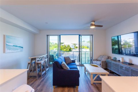 Condo in Sarasota, Florida, 1 bedroom  № 1725070 - photo 5