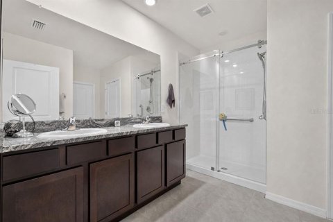 Villa ou maison à vendre à Bradenton, Floride: 4 chambres, 169.73 m2 № 2329757 - photo 15