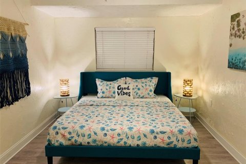 Casa en alquiler en Sarasota, Florida, 3 dormitorios, 112.23 m2 № 1723221 - foto 6