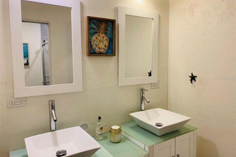 Casa en alquiler en Sarasota, Florida, 3 dormitorios, 112.23 m2 № 1723221 - foto 8