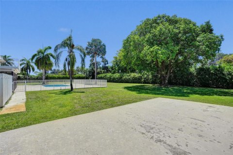 Casa en alquiler en Delray Beach, Florida, 3 dormitorios, 281.96 m2 № 2077810 - foto 14