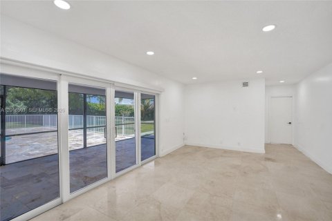 Casa en alquiler en Delray Beach, Florida, 3 dormitorios, 281.96 m2 № 2077810 - foto 26