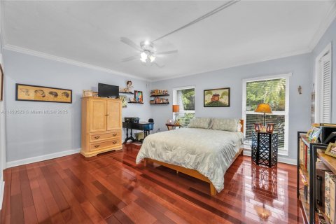 Touwnhouse à vendre à Miami, Floride: 3 chambres, 151.62 m2 № 1856816 - photo 22