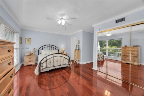 Touwnhouse à vendre à Miami, Floride: 3 chambres, 151.62 m2 № 1856816 - photo 18