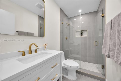 Touwnhouse à vendre à Miami, Floride: 3 chambres, 151.62 m2 № 1856816 - photo 23