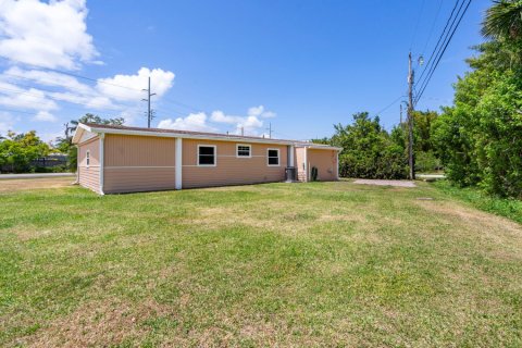 Casa en venta en Vero Beach, Florida, 3 dormitorios, 108.88 m2 № 1162953 - foto 1