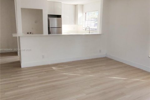 Condominio en alquiler en Delray Beach, Florida, 2 dormitorios, 79.43 m2 № 1991118 - foto 4