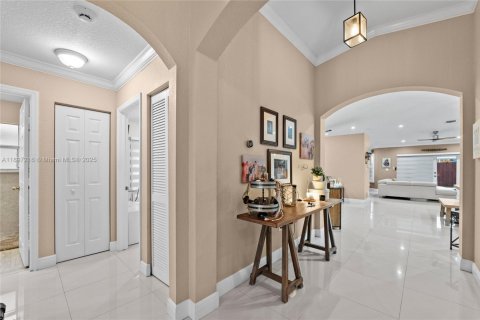 Villa ou maison à louer à Miami, Floride: 3 chambres, 183.76 m2 № 1949615 - photo 12