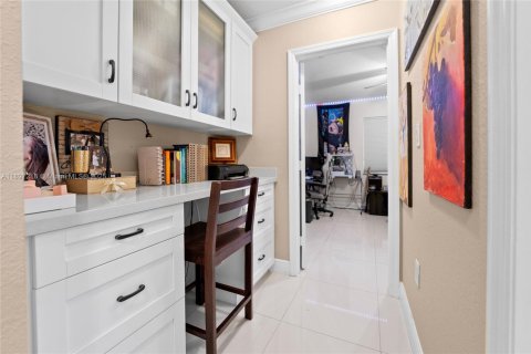 Villa ou maison à louer à Miami, Floride: 3 chambres, 183.76 m2 № 1949615 - photo 18