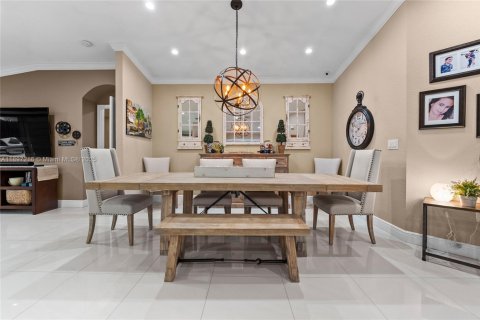 Villa ou maison à louer à Miami, Floride: 3 chambres, 183.76 m2 № 1949615 - photo 25