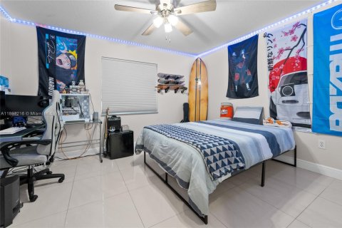 Villa ou maison à louer à Miami, Floride: 3 chambres, 183.76 m2 № 1949615 - photo 19