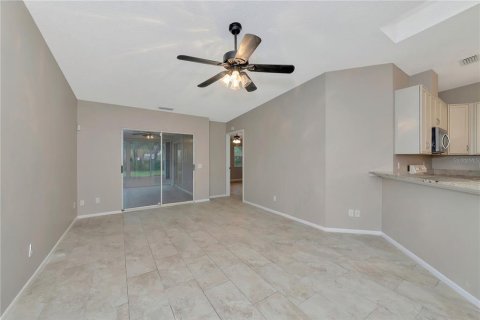 Villa ou maison à vendre à Bradenton, Floride: 2 chambres, 158.21 m2 № 1917884 - photo 12