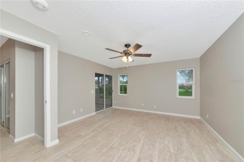 Villa ou maison à vendre à Bradenton, Floride: 2 chambres, 158.21 m2 № 1917884 - photo 25