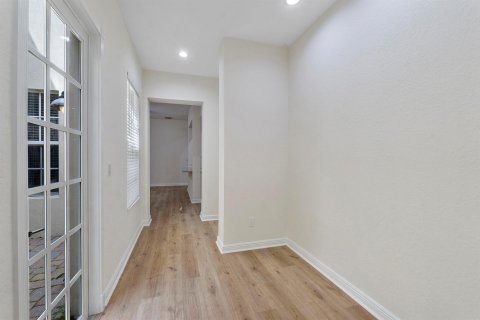 Touwnhouse à louer à Boca Raton, Floride: 3 chambres, 198.44 m2 № 2276088 - photo 10