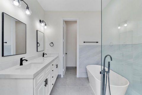 Touwnhouse à louer à Boca Raton, Floride: 3 chambres, 198.44 m2 № 2276088 - photo 24