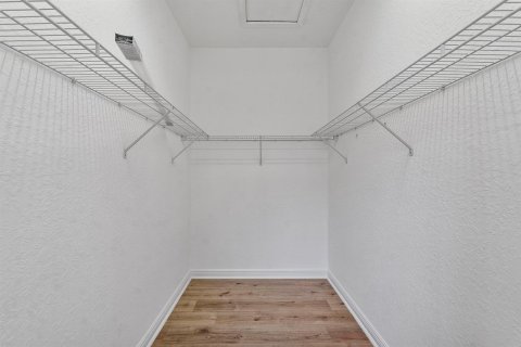 Touwnhouse à louer à Boca Raton, Floride: 3 chambres, 198.44 m2 № 2276088 - photo 19