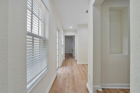 Touwnhouse à louer à Boca Raton, Floride: 3 chambres, 198.44 m2 № 2276088 - photo 9