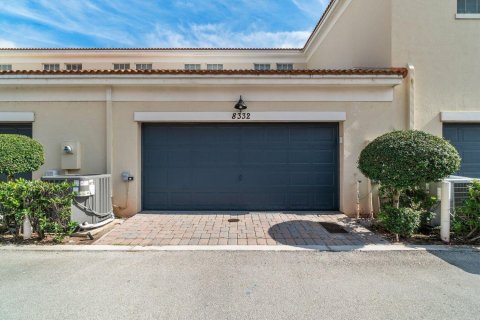 Touwnhouse à louer à Boca Raton, Floride: 3 chambres, 198.44 m2 № 2276088 - photo 5
