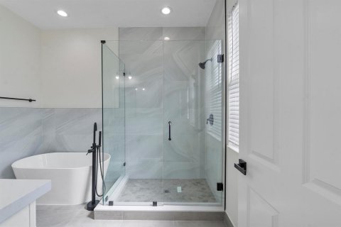 Touwnhouse à louer à Boca Raton, Floride: 3 chambres, 198.44 m2 № 2276088 - photo 22