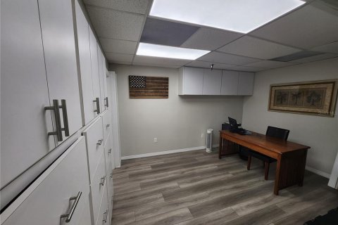 Commercial property in Englewood, Florida 111.48 sq.m. № 1563188 - photo 13