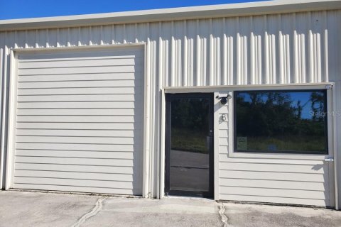 Commercial property in Englewood, Florida 111.48 sq.m. № 1563188 - photo 1