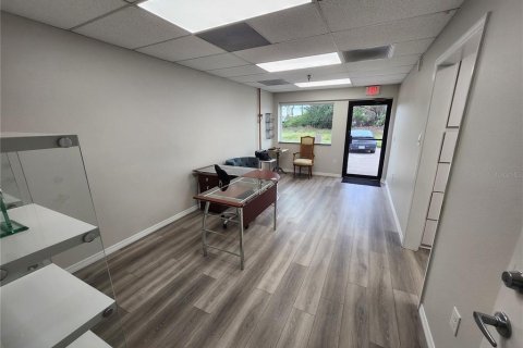 Commercial property in Englewood, Florida 111.48 sq.m. № 1563188 - photo 12