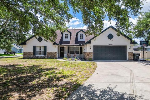 Casa en Kissimmee, Florida 4 dormitorios, 169.08 m2 № 2167699