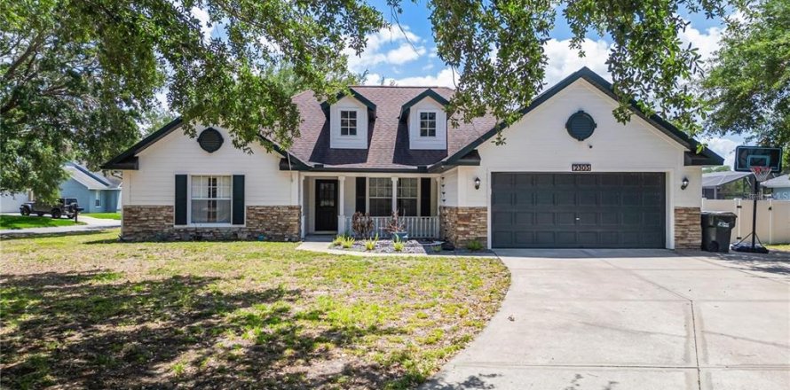 Casa en Kissimmee, Florida 4 dormitorios, 169.08 m2 № 2167699