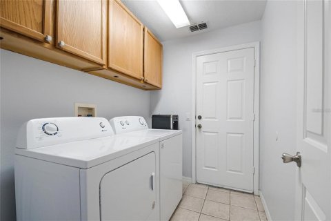 Casa en alquiler en Kissimmee, Florida, 4 dormitorios, 169.08 m2 № 2167699 - foto 18