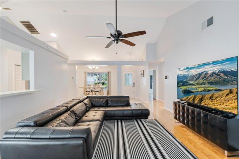 Casa en alquiler en Kissimmee, Florida, 4 dormitorios, 169.08 m2 № 2167699 - foto 6
