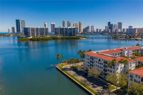 Condo in Aventura, Florida, 3 bedrooms  № 2042802 - photo 5