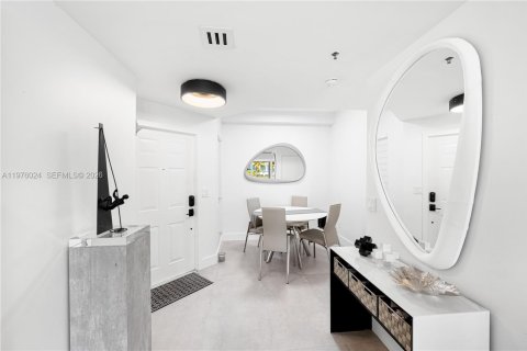 Condo in Aventura, Florida, 3 bedrooms  № 2042802 - photo 19