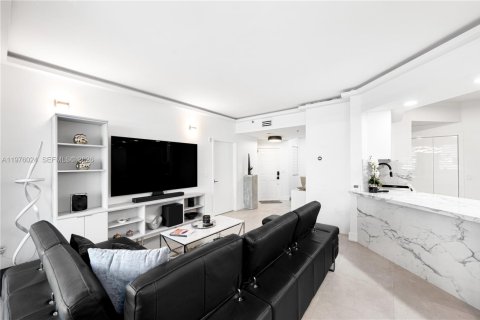 Condo in Aventura, Florida, 3 bedrooms  № 2042802 - photo 23