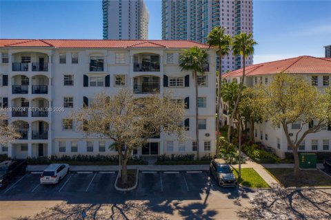 Condo in Aventura, Florida, 3 bedrooms № 2042802