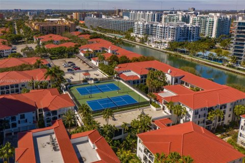 Condo in Aventura, Florida, 3 bedrooms  № 2042802 - photo 12