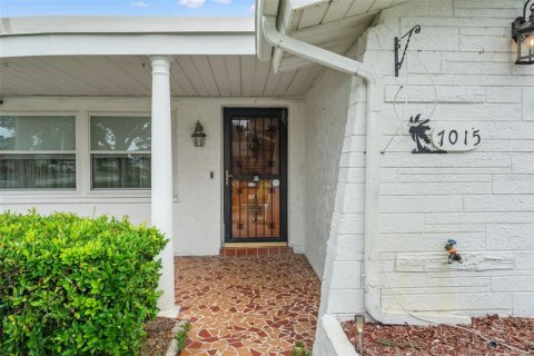 House in Port Richey, Florida 2 bedrooms, 123.1 sq.m. № 1312042 - photo 4