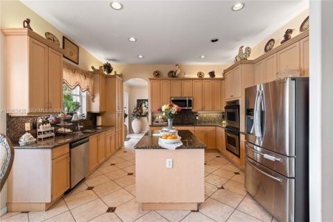 Villa ou maison à vendre à Miramar, Floride: 5 chambres, 366.78 m2 № 2025312 - photo 15