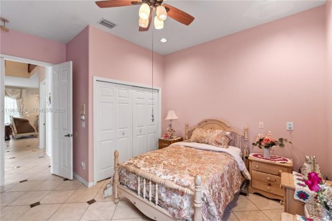 Villa ou maison à vendre à Miramar, Floride: 5 chambres, 366.78 m2 № 2025312 - photo 24