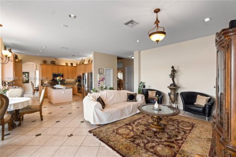 Villa ou maison à vendre à Miramar, Floride: 5 chambres, 366.78 m2 № 2025312 - photo 22