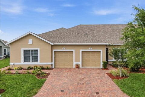 Touwnhouse à Winter Haven, Floride 2 chambres, 128.67 m2 № 2137169