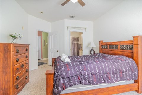 Condo in Orlando, Florida, 2 bedrooms  № 1677499 - photo 23