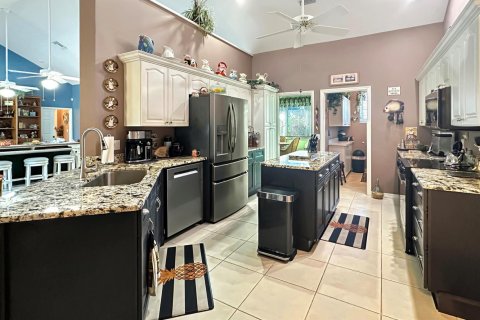 Villa ou maison à vendre à St. Lucie, Floride: 3 chambres, 257.15 m2 № 2082305 - photo 18