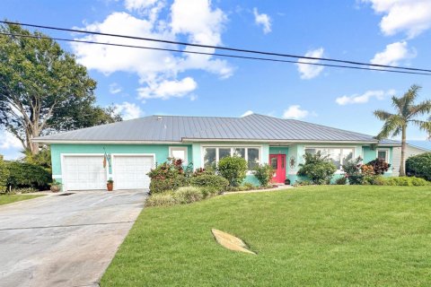 Villa ou maison à vendre à St. Lucie, Floride: 3 chambres, 257.15 m2 № 2082305 - photo 3
