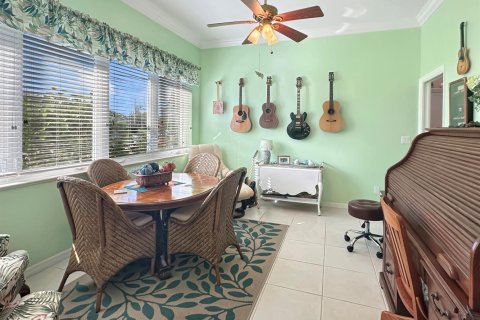 Villa ou maison à vendre à St. Lucie, Floride: 3 chambres, 257.15 m2 № 2082305 - photo 13