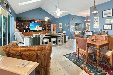 Villa ou maison à vendre à St. Lucie, Floride: 3 chambres, 257.15 m2 № 2082305 - photo 7