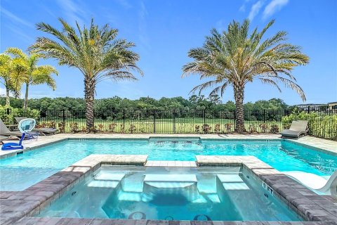 House in Kissimmee, Florida 10 bedrooms, 781.03 sq.m. № 1838985 - photo 3