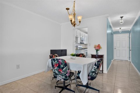 Condominio en venta en Gulfport, Florida, 2 dormitorios, 116.13 m2 № 2199909 - foto 19
