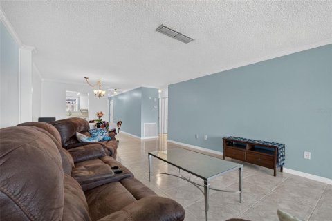 Condominio en venta en Gulfport, Florida, 2 dormitorios, 116.13 m2 № 2199909 - foto 21