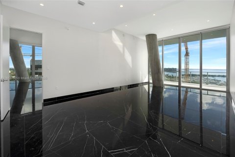Copropriété à louer à Miami, Floride: 6 chambres, 493.03 m2 № 1888875 - photo 26